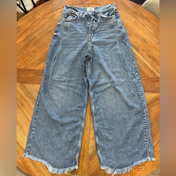 Free People We The Free Old West Slouchy Jeans - Canyon Blue - Size 30 - Picture 4 of 11